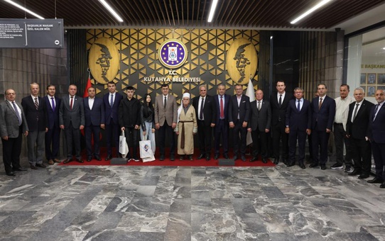 Kütahya Belediye Başkanı Kahveci, Ahilik Haftası Komitesi'ni ağırladı