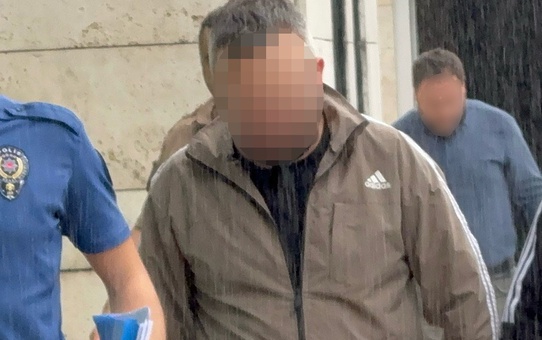 Samsun İlkadım'da evin ardiyesinde 2 tabanca ve 1 tüfek bulundu, bir kişi tutuklandı