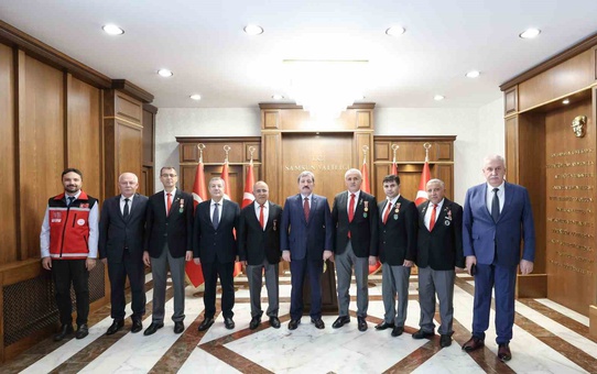 Vali Tavlı: 'Türk milleti, mazisi şan ve şerefle dolu ‘gazi’ bir millettir'