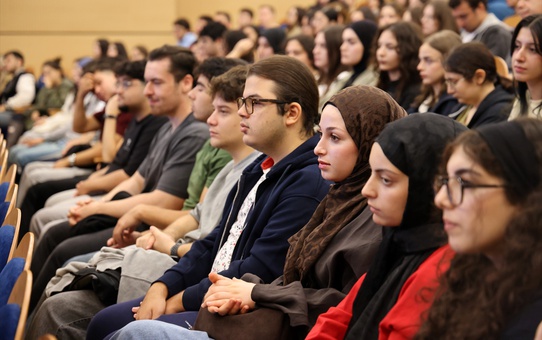 BEUN'da 2026-2027 oryantasyonu yapıldı, Rektör Ulusoy yaklaşık 30 bin öğrenciyle buluştu