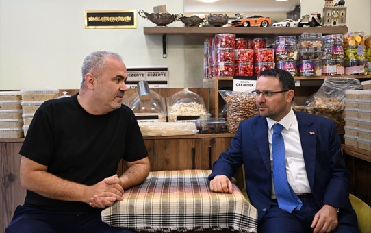 Adalet Bakanı Gürlek, Adana'da şehit ailesini ziyaret etti