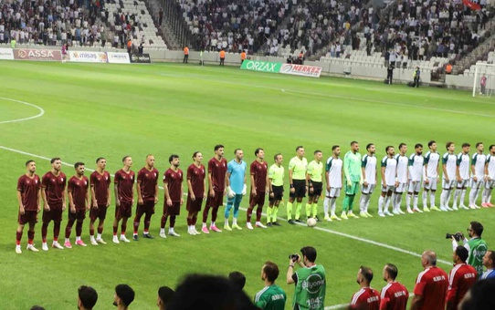 Elazığspor, evinde Aliağa FK'yı 5-0 yenerek TFF 2. Lig'de galibiyete uzandı