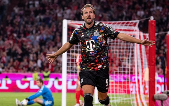 Harry Kane Bundesliga tarihine geçti! Rekoru paramparça etti