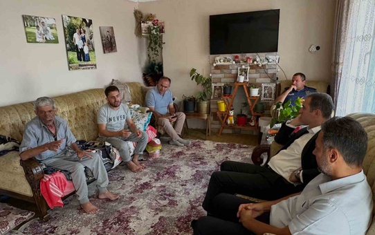 İzmir Bayındır Kaymakamı Mete, Gaziler Günü'nde gazilerin taleplerini dinledi