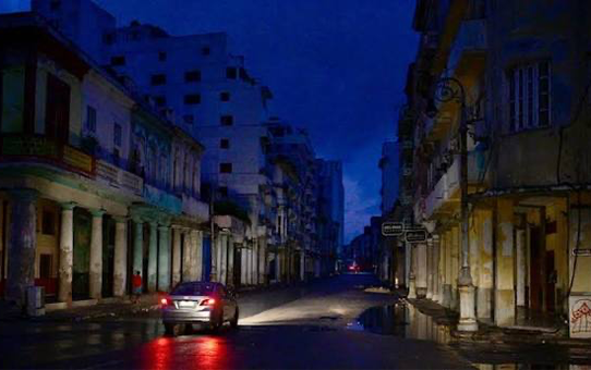 Küba'da ulusal şebeke çöktü, Havana'da 862 bin abonenin yüzde 5'i elektrik aldı