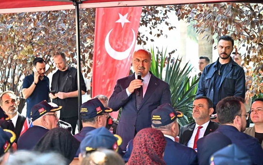 Vali Köşger: 'Huzur ve refahı gazilerimize borçluyuz'