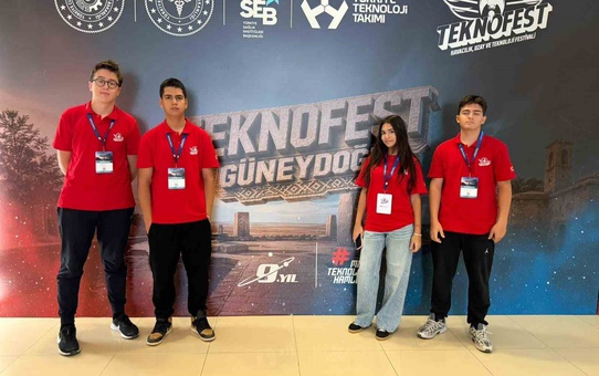RitimAI, Aydın Lisesi'ni 4 bin takım arasından ilk 30'a girerek TEKNOFEST finaline taşıdı