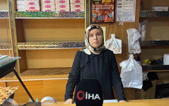 Fırıncı kadın dükkanını hemen boşaltmayı reddetti, saldırıya uğradı! O anlar kamerada