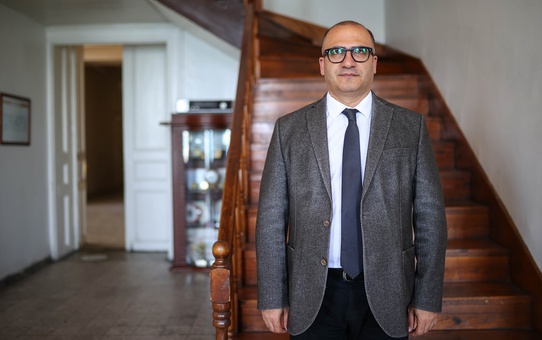 Saraydan okula dönüşen yapıda Beşiktaş Anadolu Lisesi 520 öğrenciye eğitim veriyor