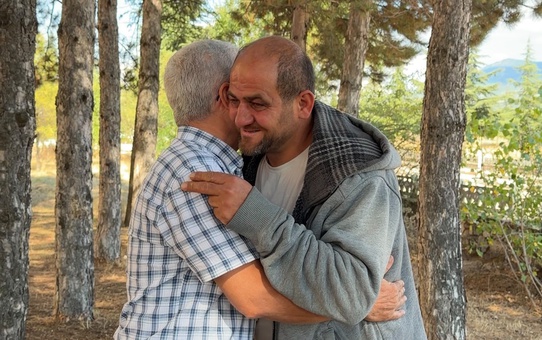 Beyşehir'de kaybolan 3 altın bileziği çoban Mustafa Demir 5 ay sonra buldu