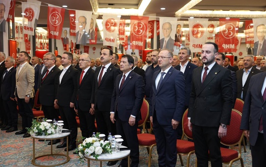 MHP'nin Ordu kongresinde Terörsüz Türkiye hamlesi anlatıldı, Özçelik yeniden seçildi