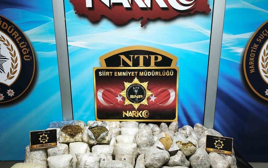 Siirt'te koyun yünlerine gizlenmiş 37 kilo 600 gram esrar bulundu, şüpheli tutuklandı