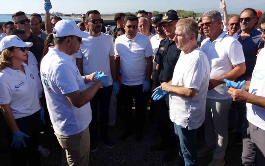 Vali Şahin, Manavgat Boğaz Sahili'nde kum hırsızlığına acil kamera takılmasını istedi