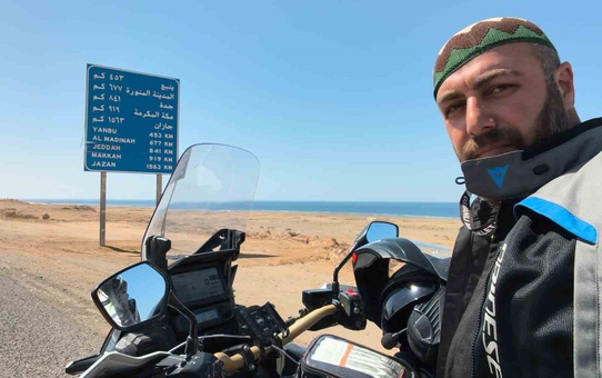 Bafra Adliyesi memuru, 22 günde yaklaşık 7 bin kilometre motosikletle umre yaptı