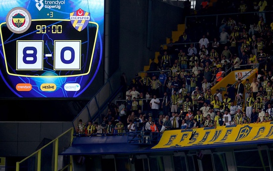 8-0'lık tarihi zafer Avrupa'yı salladı! Herkes Fenerbahçe'yi konuşuyor