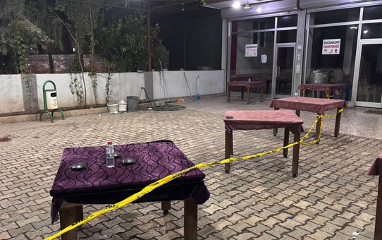 Adana Yüreğir'de kahvehanede çıkan silahlı çatışmada 1 kişi öldü, 5 kişi yaralandı