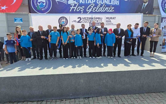 Samsun Vezirköprü'de 2. Kitap Günleri öğrencilerin ilgisiyle açıldı