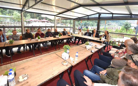 TTSO Başkanı Çelebi, Uzungöl'de turizm sezonunun dört mevsim sürmesini istedi
