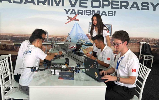 Adıyaman'da TEKNOFEST otonom sistemler yarışması sürüyor, 30 takım mücadele ediyor
