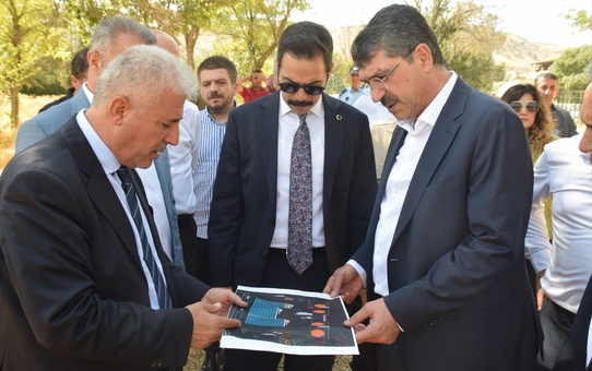 Nasıroğlu, Gercüş'te 5 dönümlük Gençlik Merkezi'nde sinema salonu olacağını söyledi