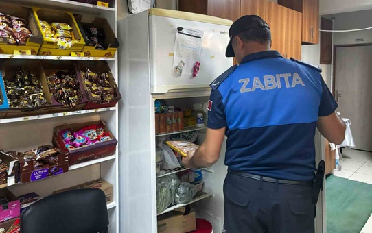 Aydın Köşk'te okul kantinleri hijyen ve son tüketim tarihi açısından denetlendi