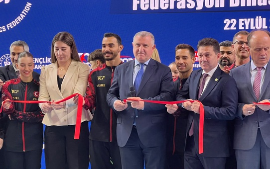 Gençlik ve Spor Bakanı Bak, Etimesgut'ta 46 bin metrekarelik cimnastik tesisini açtı