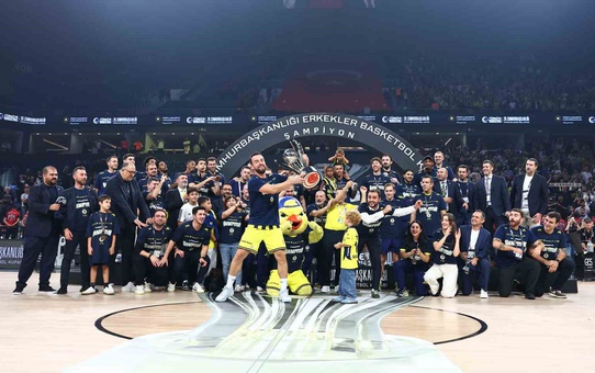 Cumhurbaşkanlığı Kupası'nda Fenerbahçe, Beşiktaş'ı 72-59 yenerek 9. kez şampiyon oldu