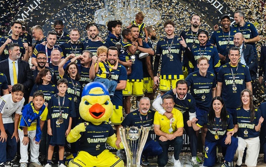 Fenerbahçe Tarfin Erkek Basketbol Takımı, Cumhurbaşkanlığı Kupası'nı aldı