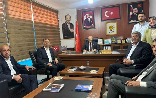 Milletvekili Kayatürk Patnos’ta esnaf ve vatandaşlarla bir araya geldi
