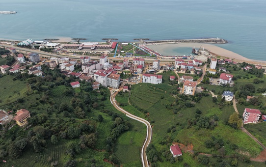 Rize İyidere'de sel sonrası 8 eğitim kurumunda 23 Eylül'de eğitime 1 gün ara verildi