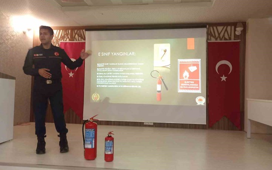 Samsun Havza'da itfaiye ve 112 personeline yangın eğitimi tatbikatla sona erdi