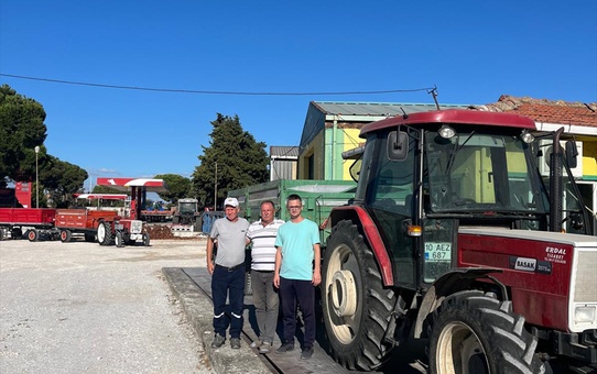 Balıkesir Manyas'ta 285 üye 2 bin 700 ton ayçiçeği taahhüt etti, koop. 1600 ton aldı