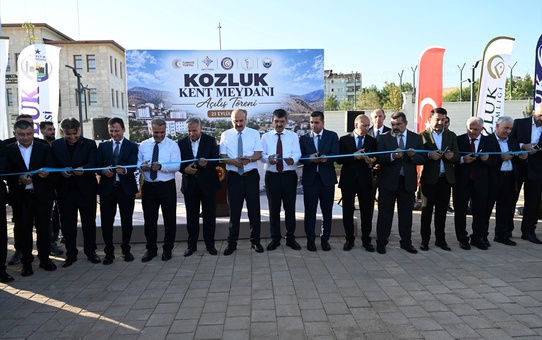 Batman Kozluk'ta 22 dönümlük Kent Meydanı açıldı, Vali Canalp törende konuştu