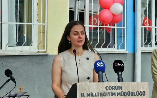 Yasemen Bolat, eşi Berkant Bolat anısına Çorum Düvenci'de 9. müzik atölyesi kurdu