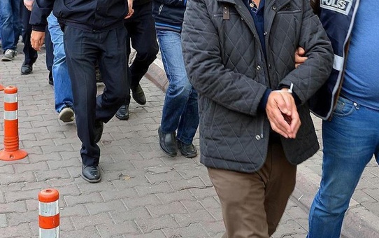 “Halka arz” vaadiyle nitelikli dolandırıcılık soruşturmasında 11 ilde eş zamanlı operasyon: 23 şüpheli gözaltında