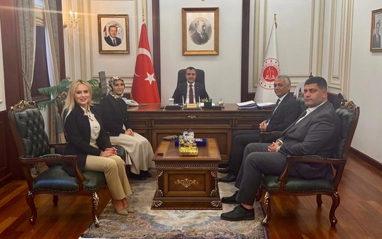 HEKİMSEN, hekimlerin hukuki güvenliğini Adalet Bakan Yardımcısı Aydoğdu'ya iletti