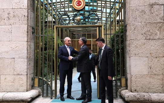 İçişleri Bakanı Çiftçi, TBMM Başkanı Kurtulmuş ve Adan'ı Meclis'te ziyaret etti