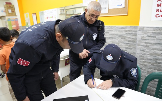 Kartal Belediyesi okul kantinlerinde hijyen ve yasaklı ürün denetimini artırdı