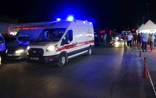 Malatya'da park yeri tartışması bıçaklı kavgaya dönüştü, 4 kişi yaralandı