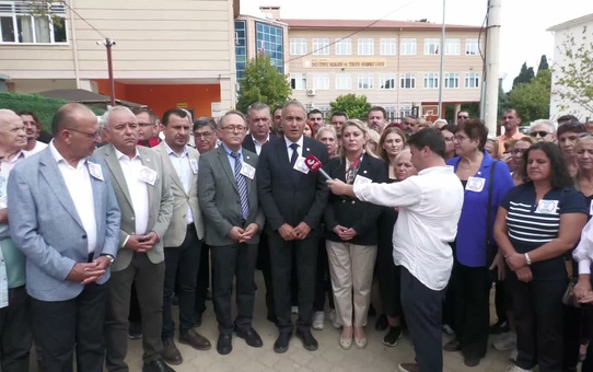 Manisa'da okul önündeki saldırı... YENİ Parti İstanbul Milletvekili Özçağdaş: 'Mesele protokol imzalanarak çözülemez'