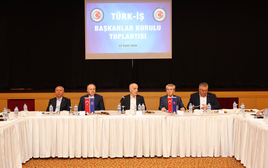 TÜRK-İŞ, 12 talep arasında otoyol ve köprü özelleştirmesine karşı olduğunu açıkladı