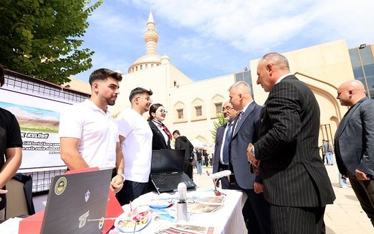AİÇÜ’de Üniversiteye İlk Adım: “Terörsüz Türkiye” Temasıyla Oryantasyon ve Üniversitene Hoş Geldin Programı Düzenlendi