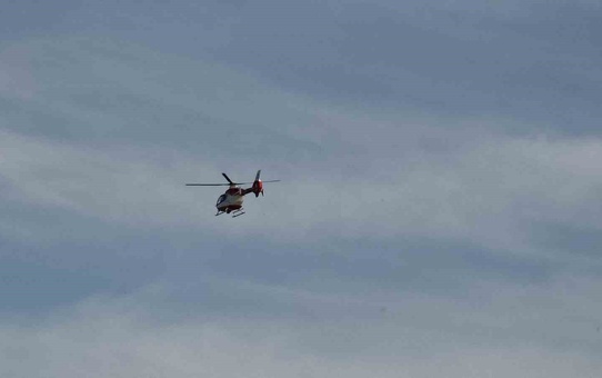 Perikarditli 28 yaşındaki H.D. Bahçesaray'dan Van'a helikopter ambulansla sevk edildi