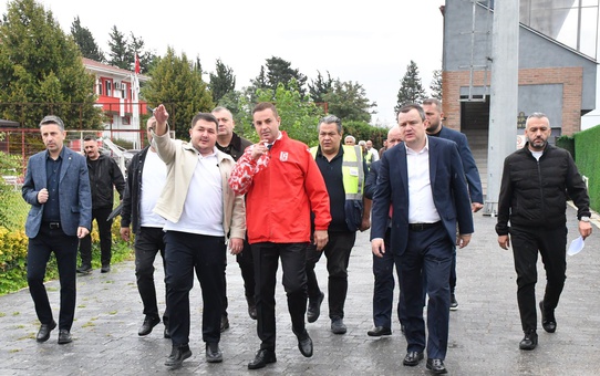 Balıkesirspor, iç saha için tesis sahasını TFF kriterlerine uydurmayı değerlendiriyor