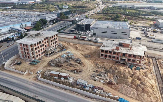 Kocaeli Çayırova'da 24 sınıflı meslek lisesinin kaba inşaatı tamamlandı