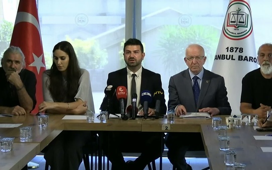 Hatay'da en az 270 kişinin öldüğü Rönesans Rezidans davasında aileler olası kast istedi