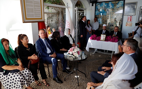 Zeki Müren için Bodrum'daki müze evinde 30. yıl mevlidi okundu