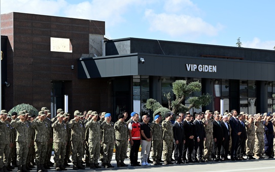 Şehit uzman çavuşun cenazesi, memleketine uğurlandı