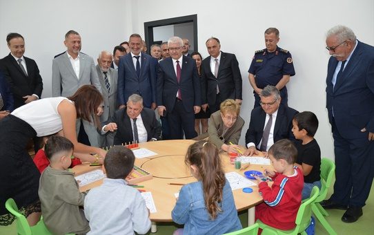 Sinop OSB'de anaokulu açıldı, mesleki eğitim merkezi için çalışma başlatıldı
