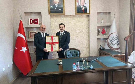 Adana'ya atanan Afyonkarahisar İl Müftüsü İmamoğlu, Bayat'ta toplantıda veda etti